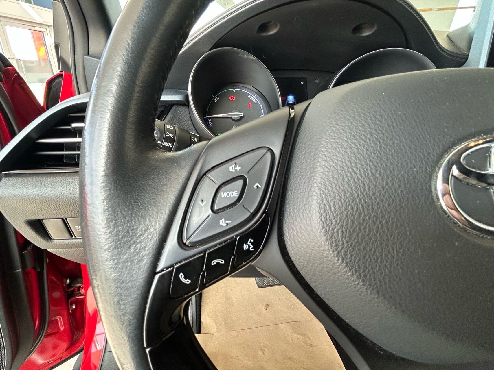 Billede af Toyota C-HR 1,8 Hybrid C-LUB Premium Multidrive S 122HK 5d Aut.