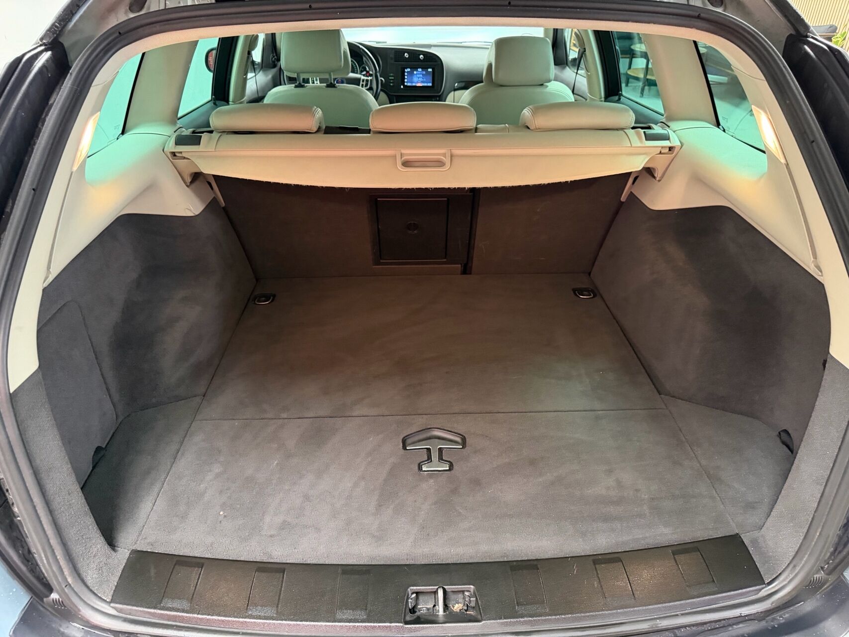 Billede af Saab 9-3 2,0 T Aero 210HK Stc Aut.