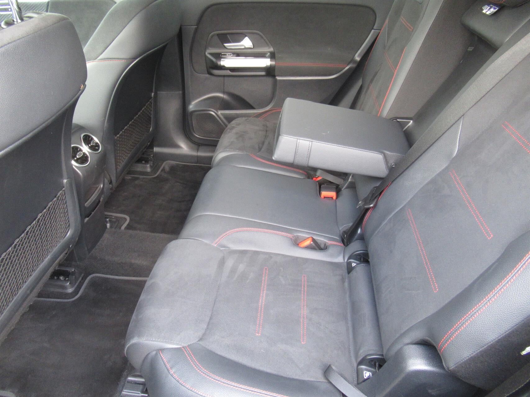 Billede af Mercedes-Benz EQB 250+ EL AMG Edition 190HK 5d Aut.