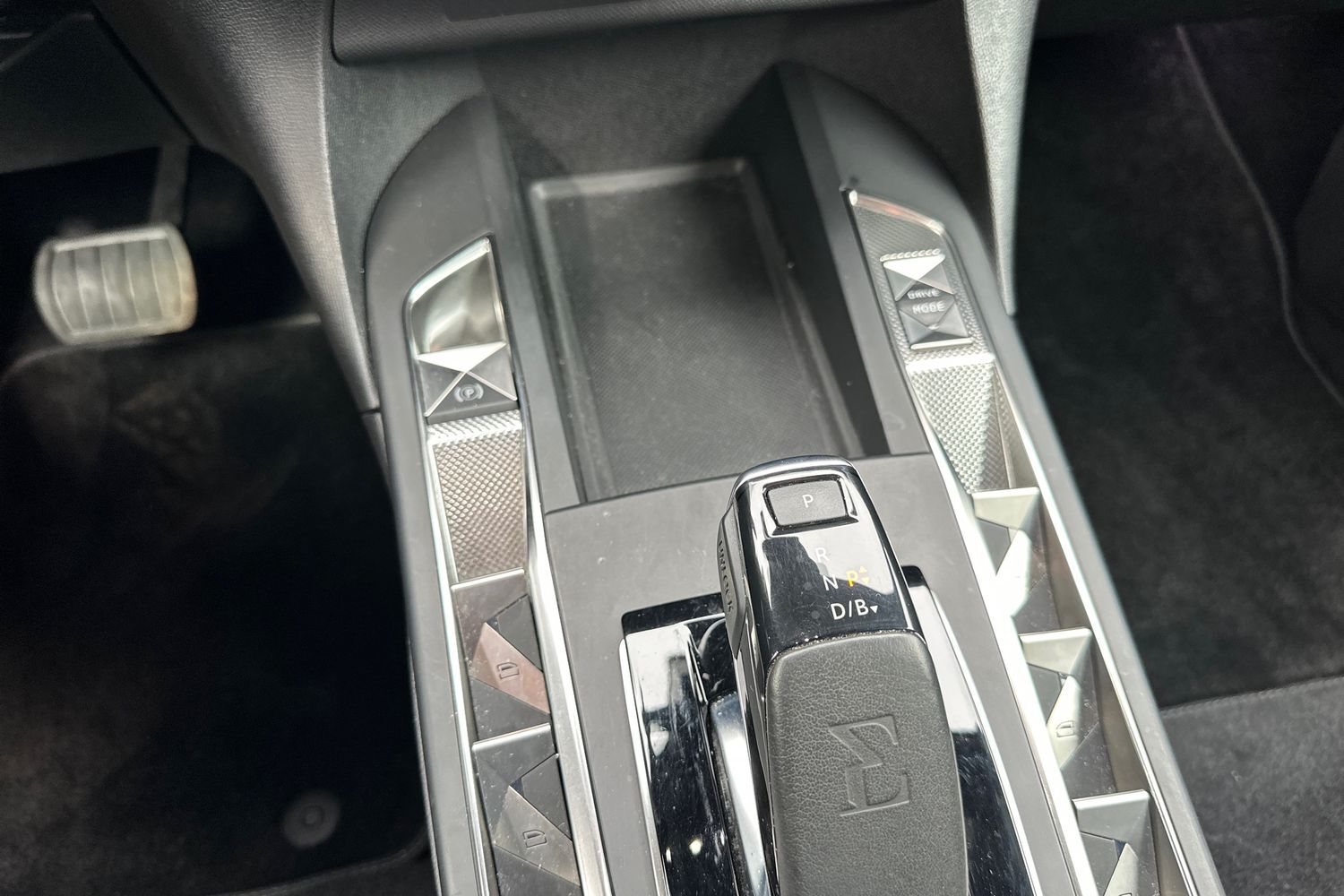 Billede af DS DS3 Crossback E-Tense Exclusive 136HK 5d Aut.