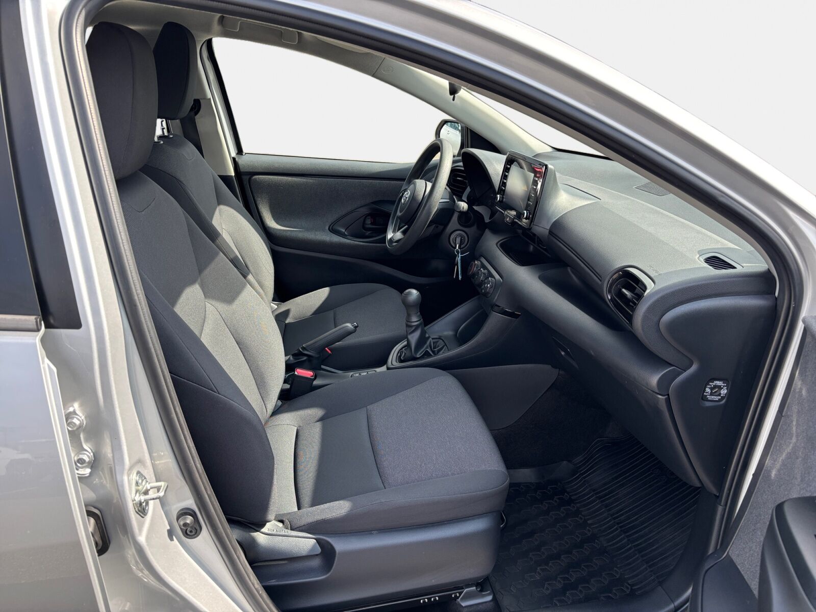 Billede af Toyota Yaris 1,0 VVT-I T1 72HK 5d