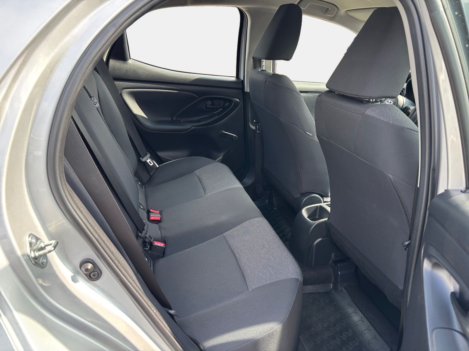 Billede af Toyota Yaris 1,0 VVT-I T1 72HK 5d