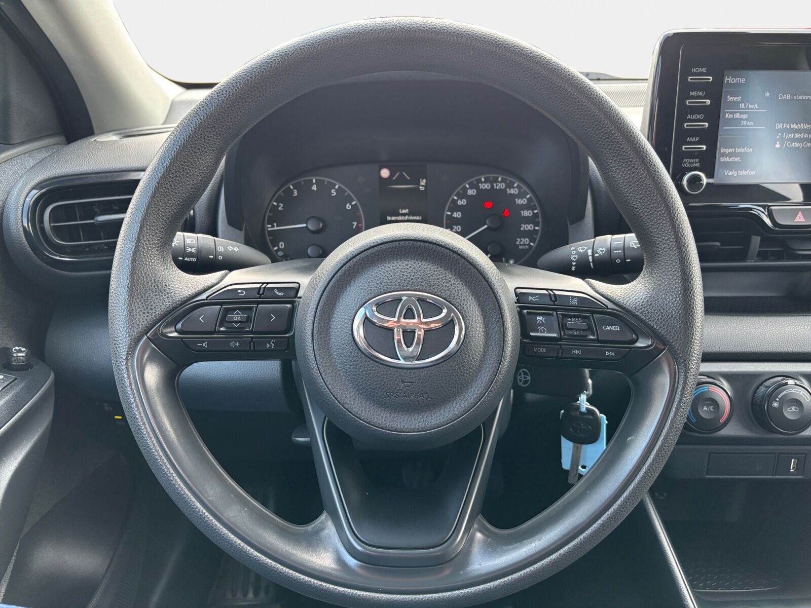 Billede af Toyota Yaris 1,0 VVT-I T1 72HK 5d