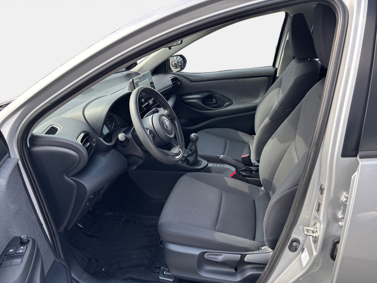 Billede af Toyota Yaris 1,0 VVT-I T1 72HK 5d