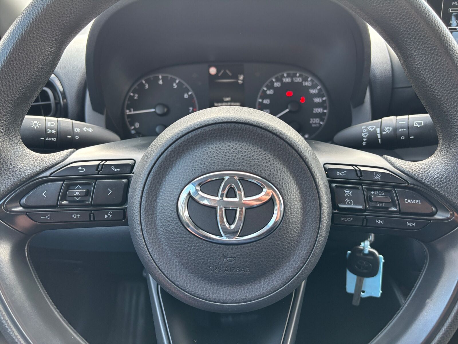 Billede af Toyota Yaris 1,0 VVT-I T1 72HK 5d