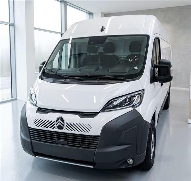 Billede af Citroën e-Jumper 35H L3H2 EL Masterline 270HK Van Aut.
