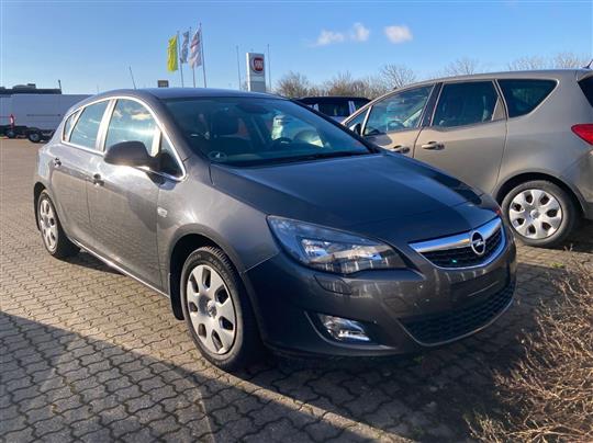 Opel Astra 1,7 CDTI 110HK 5d