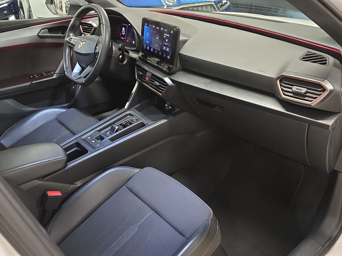 Billede af Cupra Leon 1,4 TSI  Plugin-hybrid DSG 245HK 5d 6g Aut.