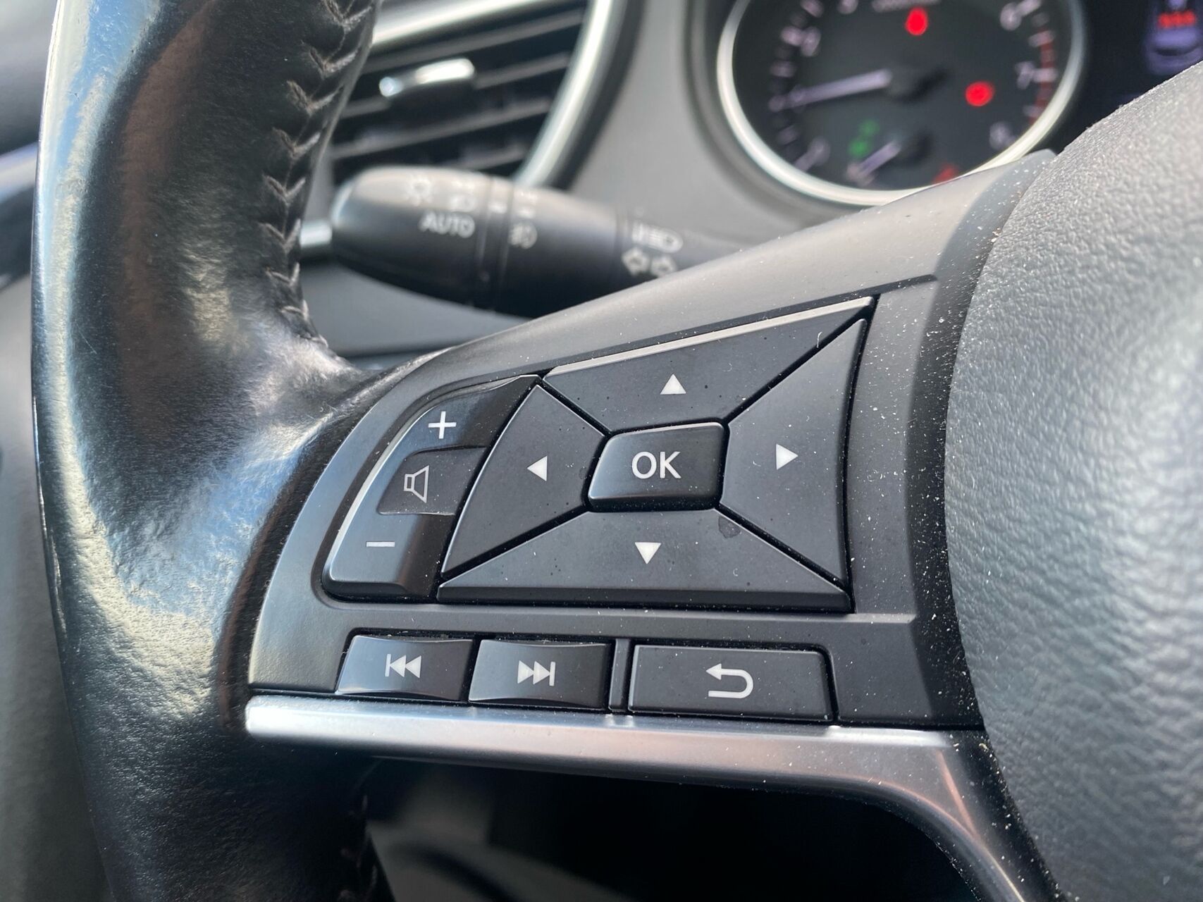 Billede af Nissan Qashqai 1,2 Dig-T Acenta Connect 115HK 5d 6g