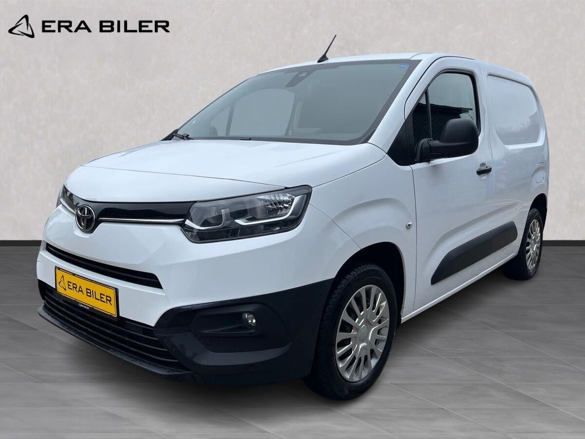 Billede af Toyota Proace City Medium 1,5 D Comfort Smart Active Vision Dobbelt Bagdør 102HK Van