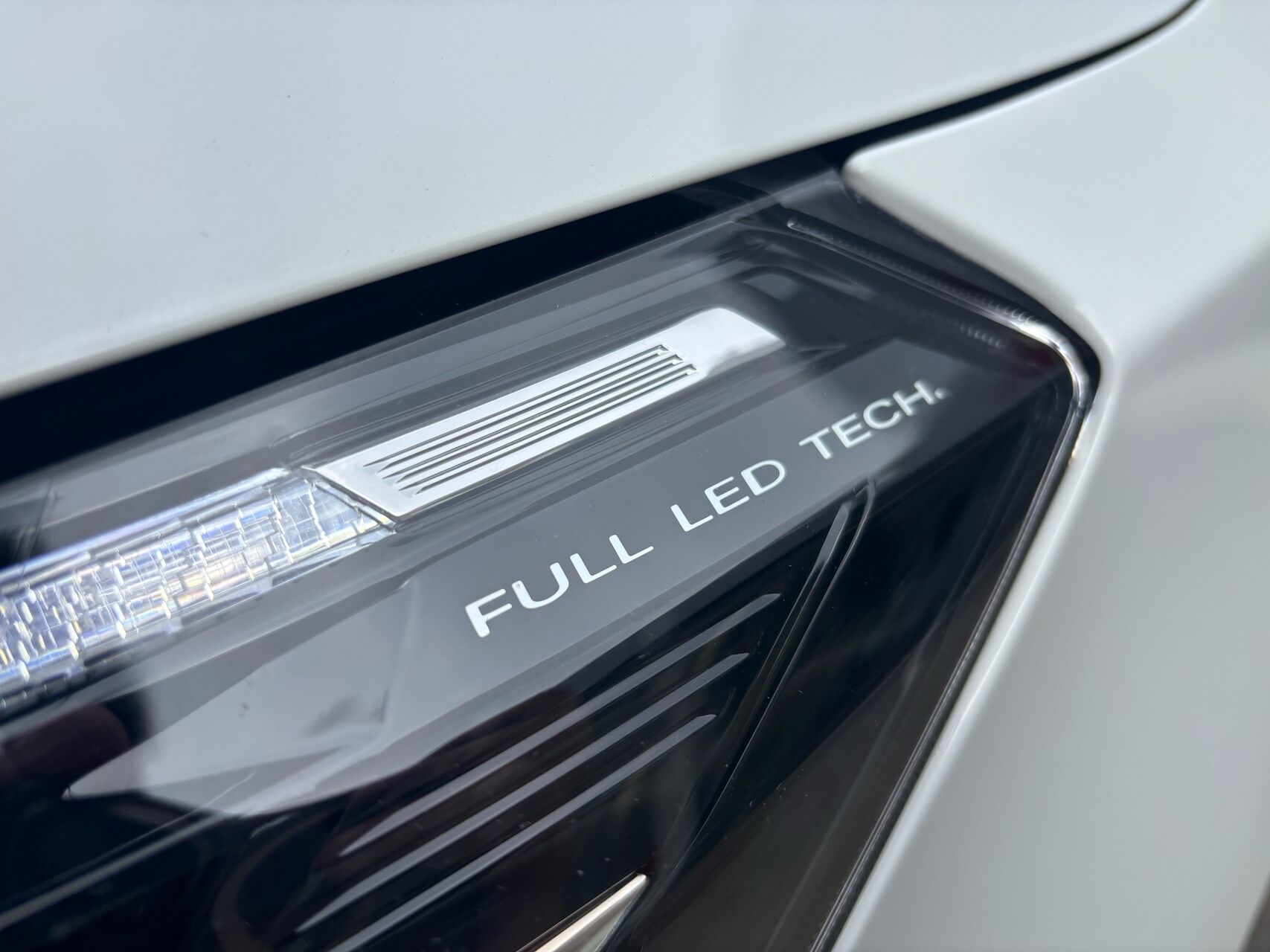 Billede af Maxus Euniq 5 6 Sæder EL 177HK Aut.