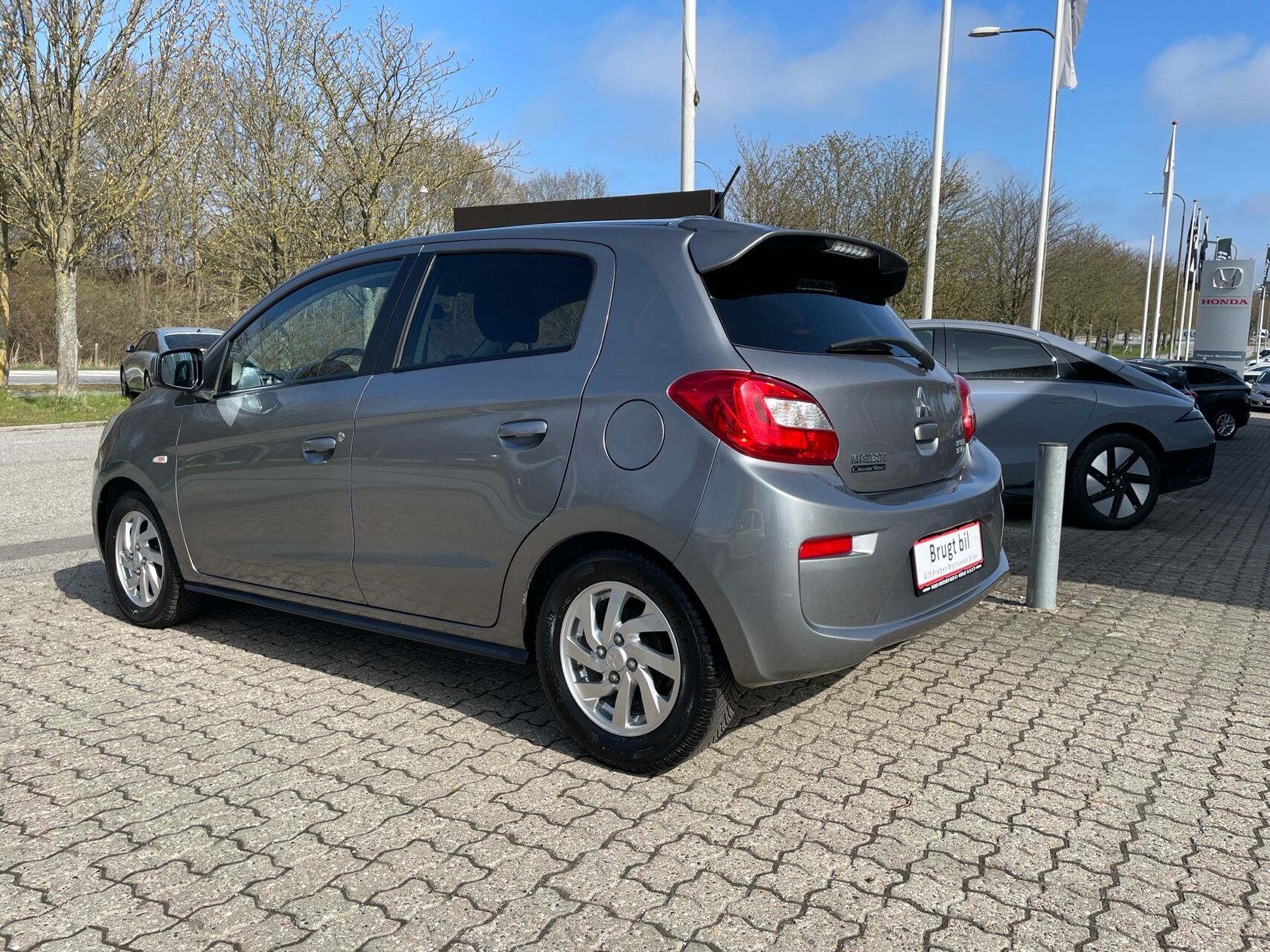 Billede af Mitsubishi Space Star 1,2 Inlead 80HK 5d