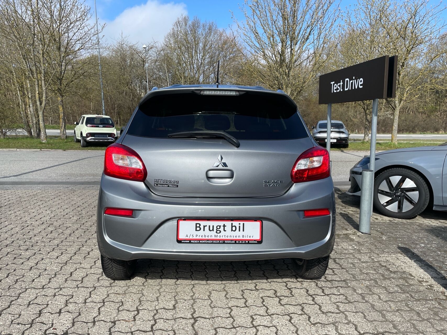 Billede af Mitsubishi Space Star 1,2 Inlead 80HK 5d