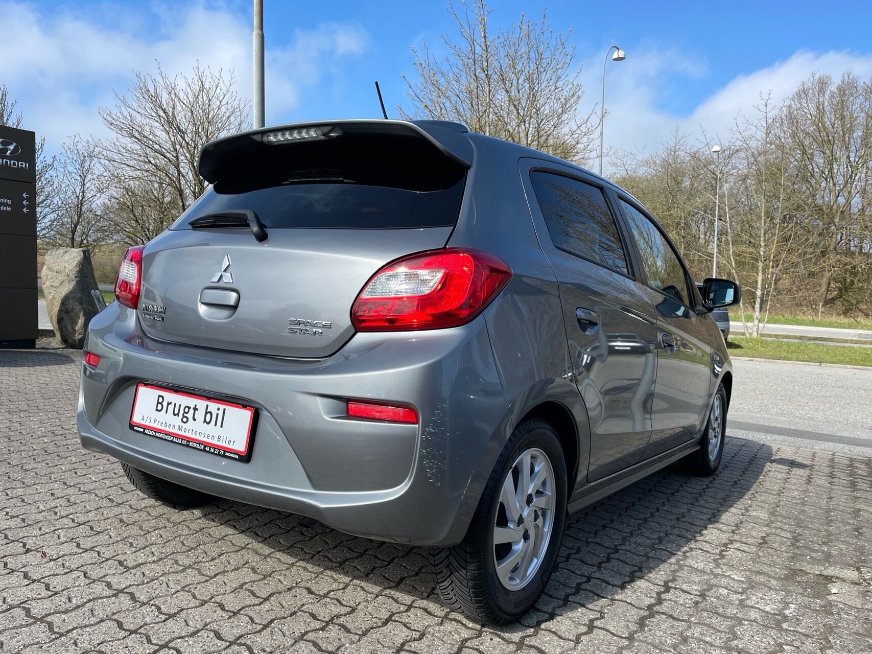 Billede af Mitsubishi Space Star 1,2 Inlead 80HK 5d