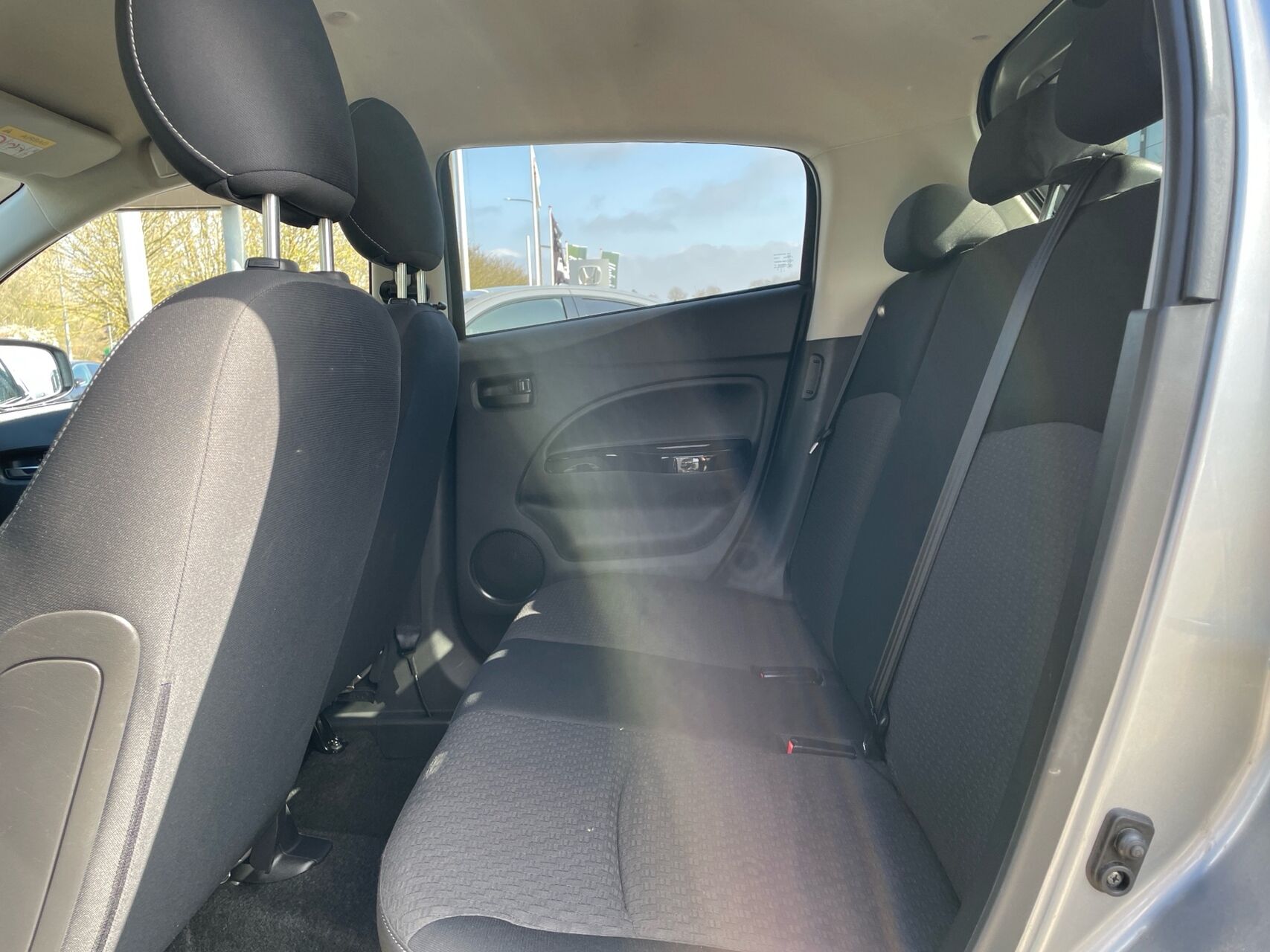 Billede af Mitsubishi Space Star 1,2 Inlead 80HK 5d