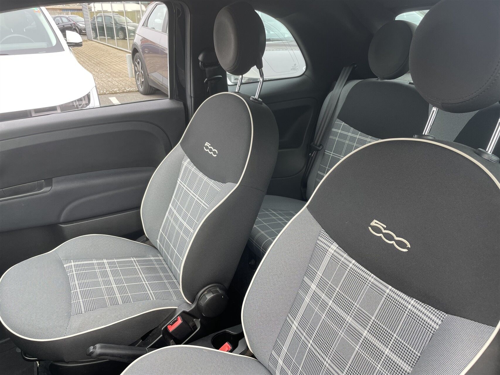 Billede af Fiat 500C 1,0 Mild hybrid Lounge Plus 70HK Cabr. 6g