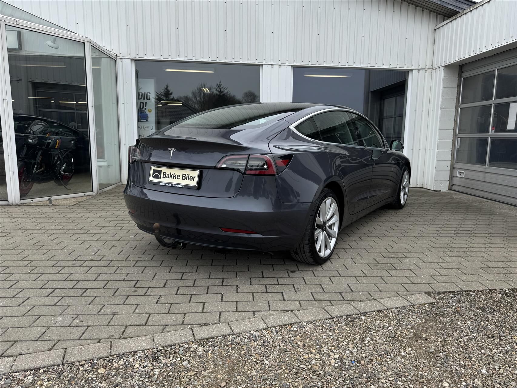 Billede af Tesla Model 3 EL Standard Range Plus 325HK Aut.
