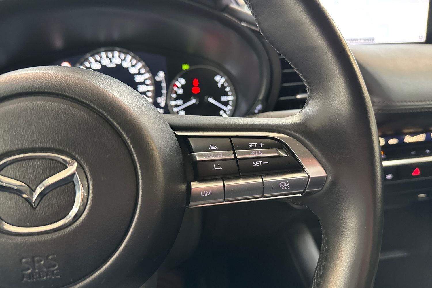 Billede af Mazda 3 2,0 Skyactiv-G  Mild hybrid Sky 122HK 6g Aut.