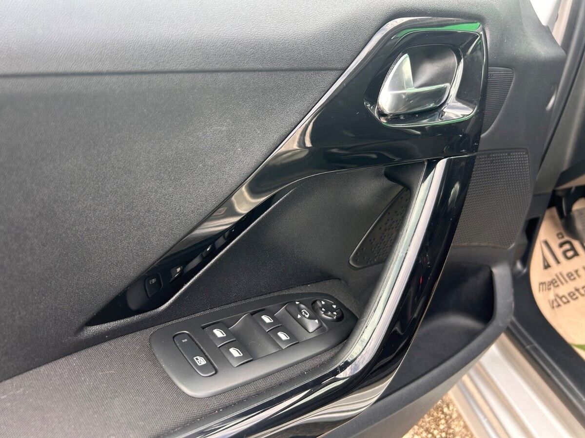 Billede af Peugeot 208 1,6 BlueHDi Desire 100HK 5d