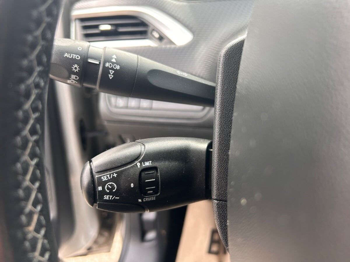 Billede af Peugeot 208 1,6 BlueHDi Desire 100HK 5d