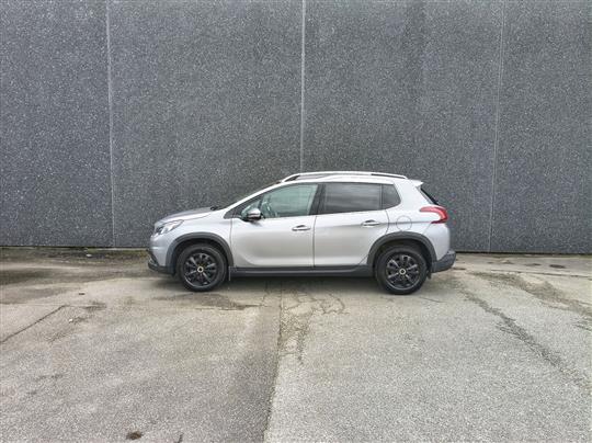 Peugeot 2008 1,6 BlueHDi Allure 100HK