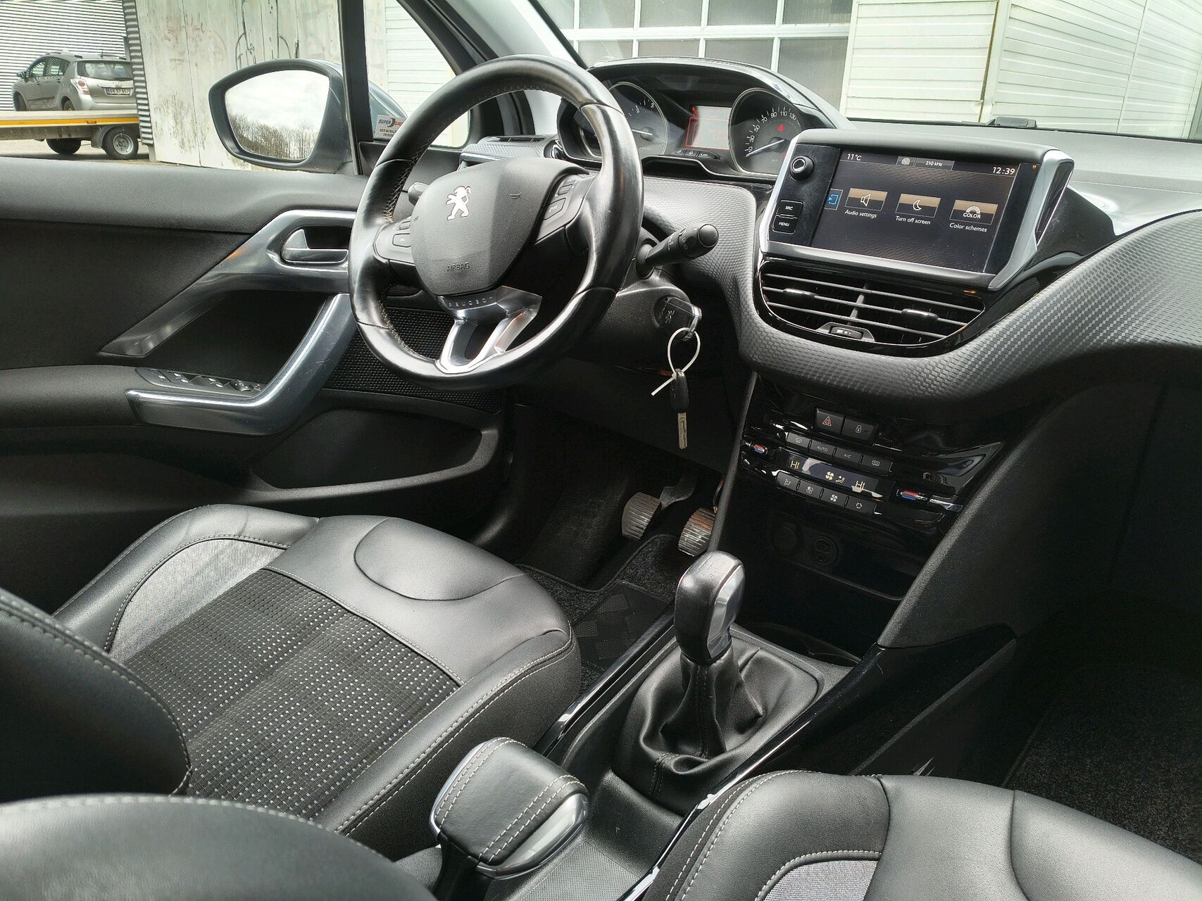Billede af Peugeot 2008 1,6 BlueHDi Allure 100HK