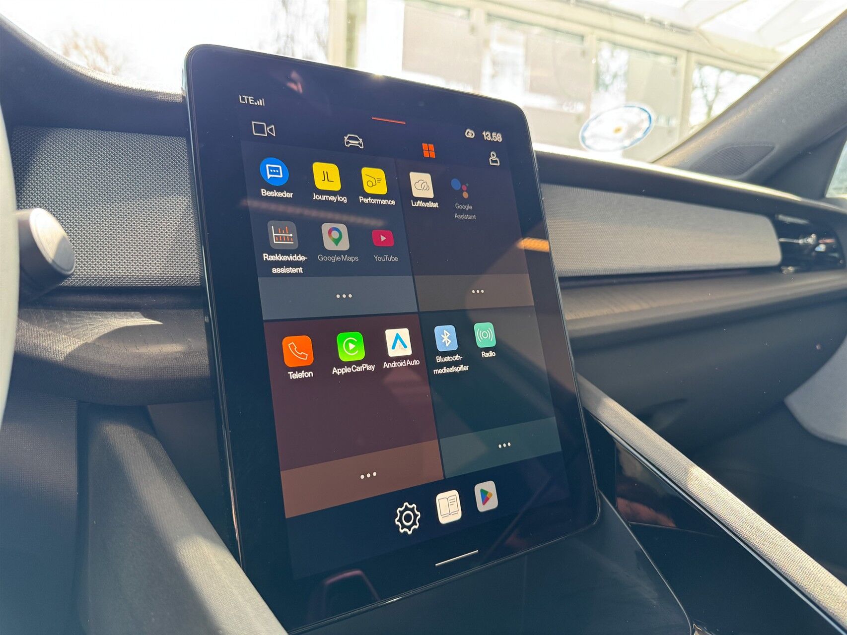 Billede af Polestar 2 EL LRSM Plus 299HK 5d Aut.