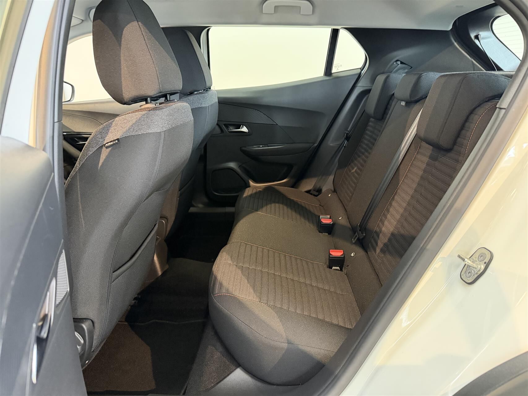 Billede af Peugeot 2008 1,2 PureTech Selection 100HK 5d