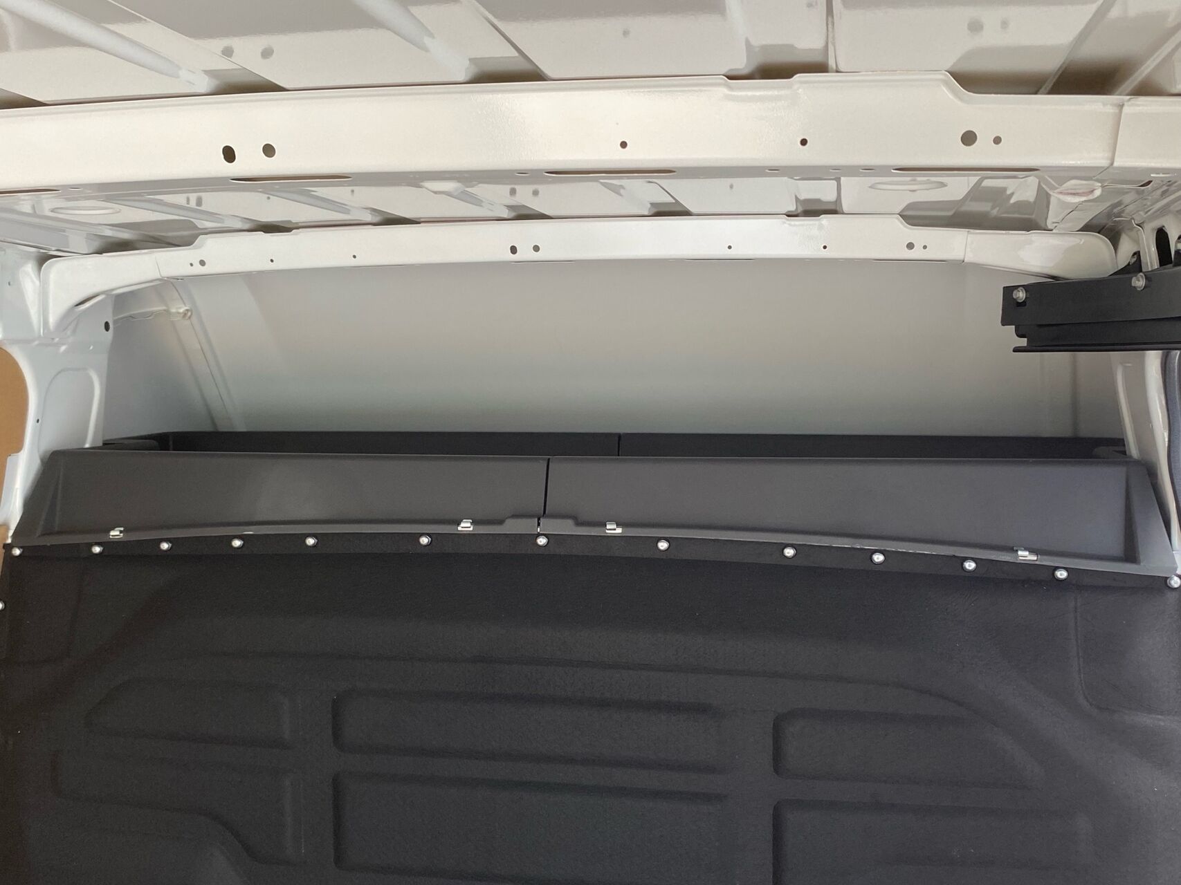 Billede af Iveco Daily 35S18 12m3 3,0 D 180HK Van 8g Aut.