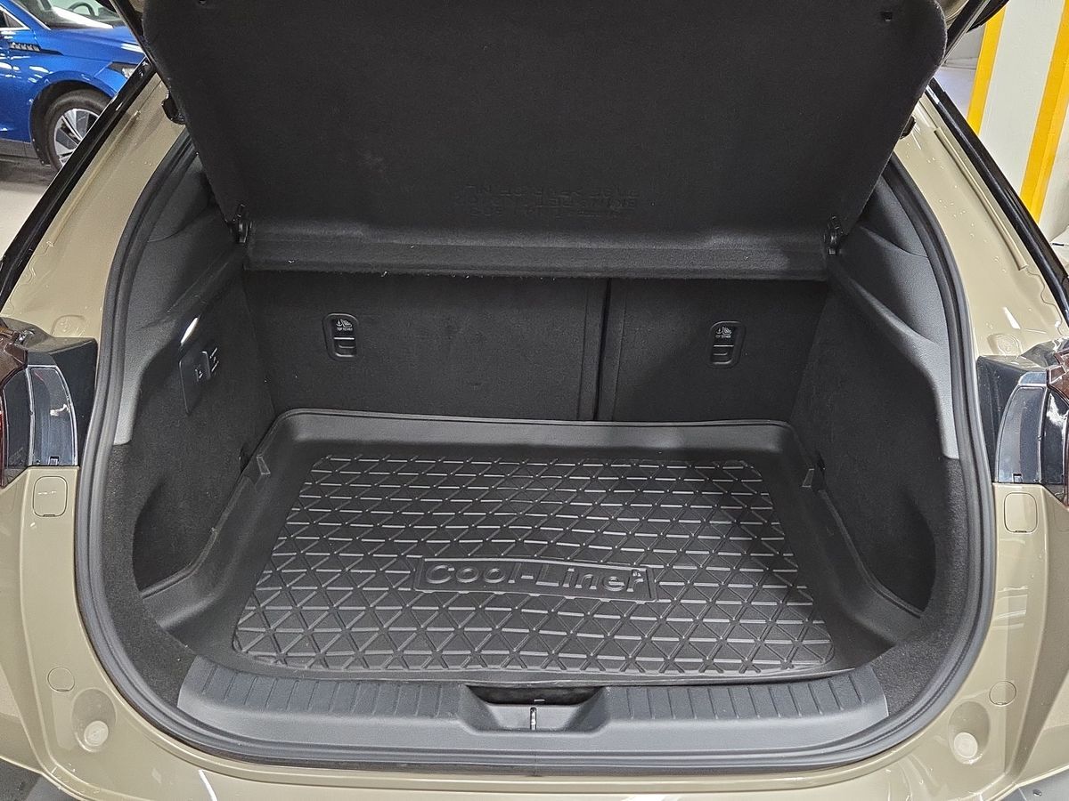 Billede af Mazda MX-30 0,8 e-Skyactiv R-EV  Plugin-hybrid Makoto 170HK 5d Trinl. Gear