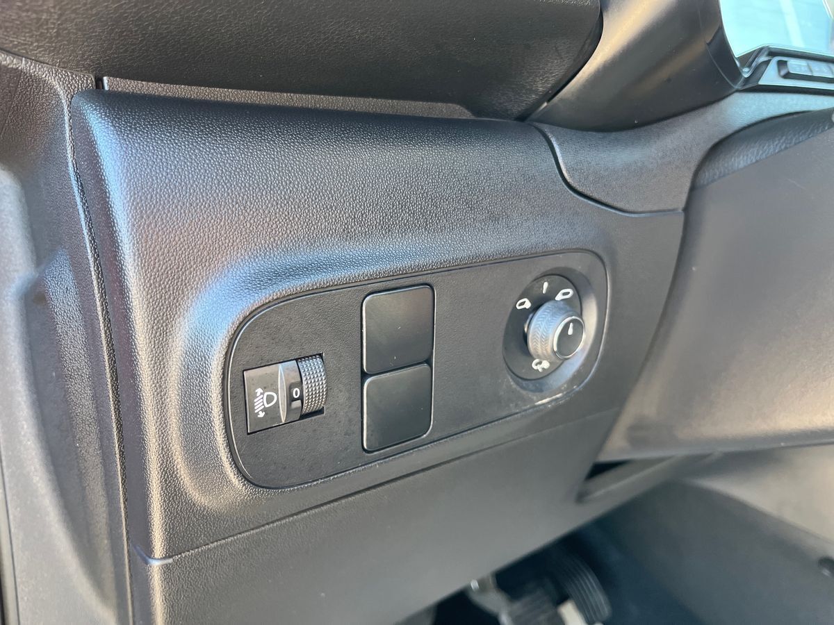 Billede af Citroën C3 1,2 PureTech Shine 83HK 5d