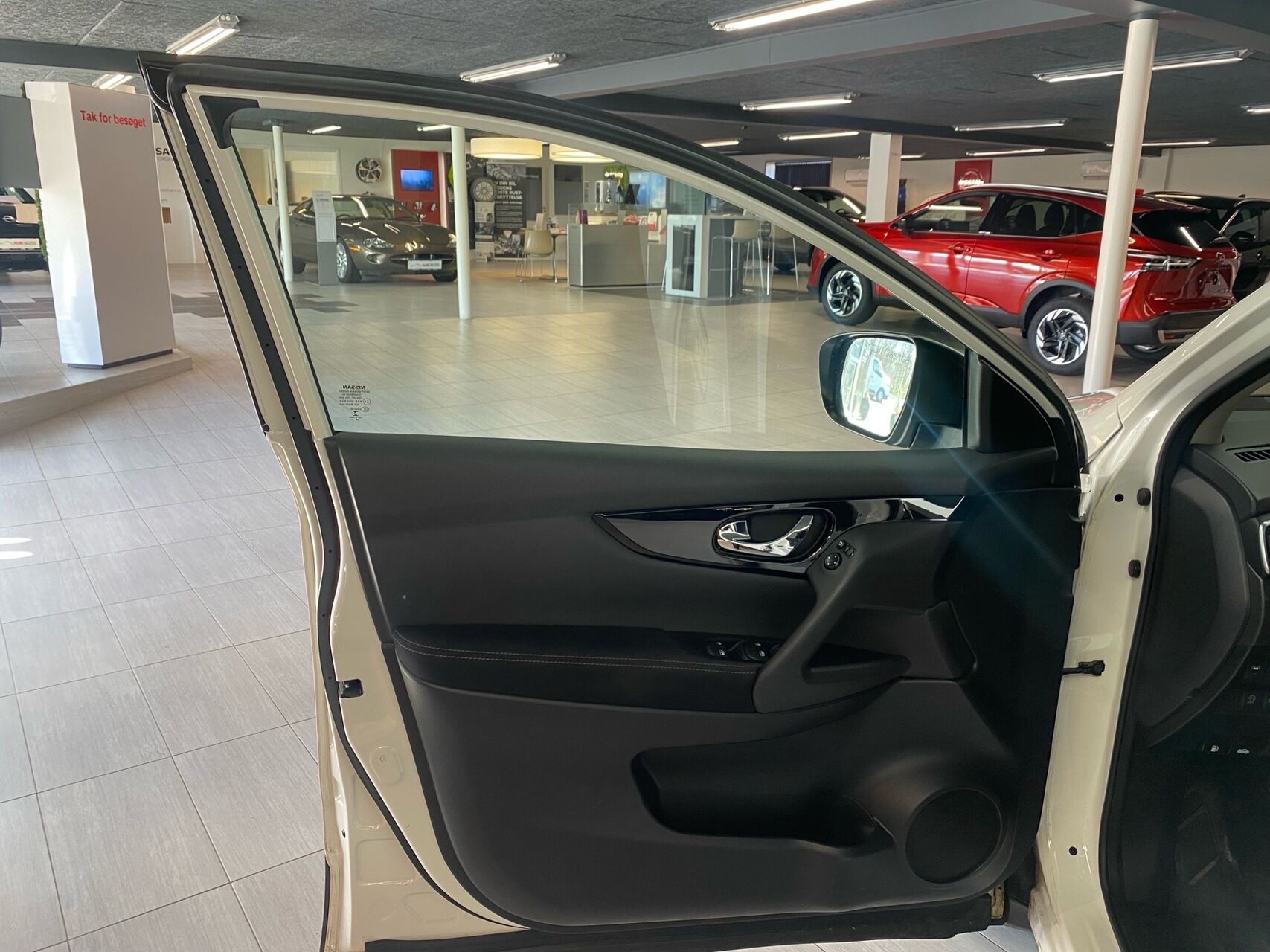 Billede af Nissan Qashqai 1,3 Dig-T N-Connecta DCT 160HK 5d 7g Aut.
