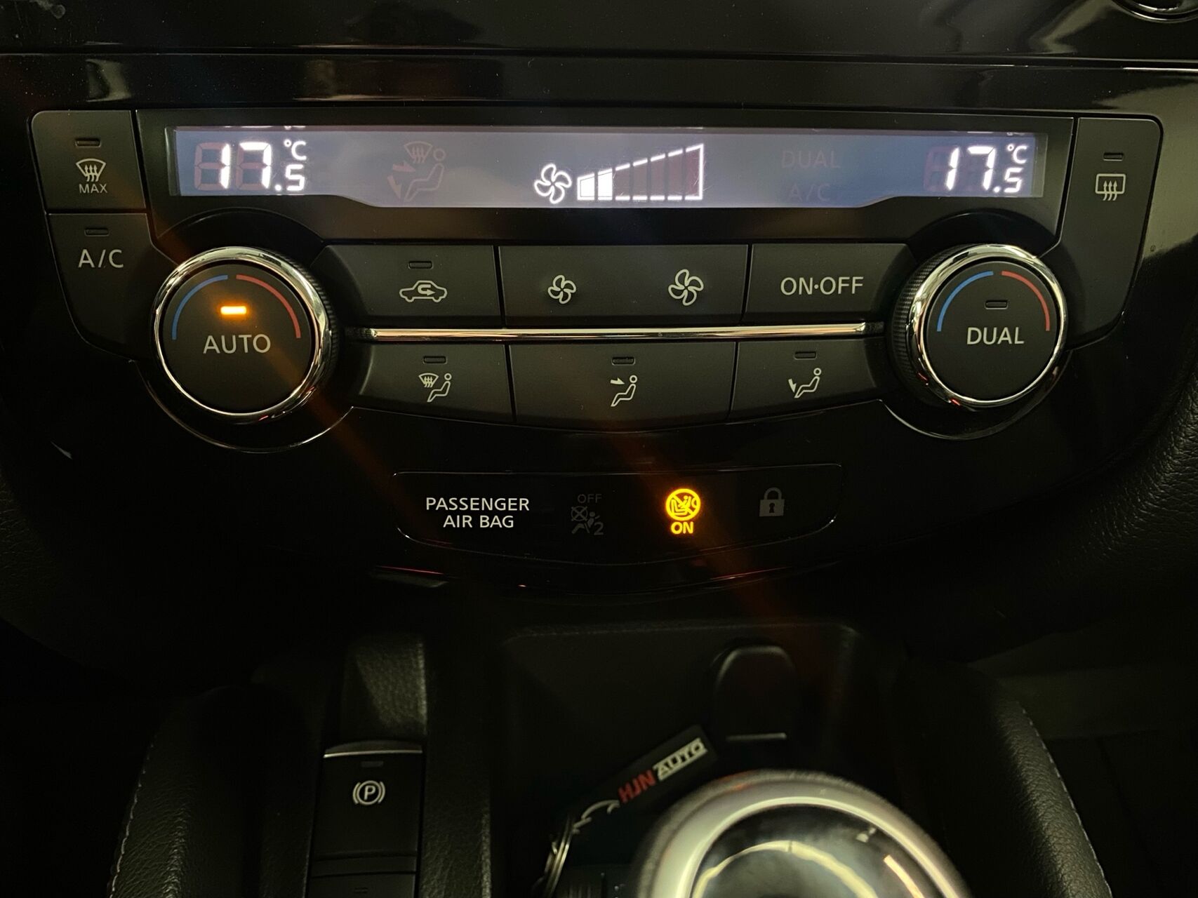 Billede af Nissan Qashqai 1,3 Dig-T N-Connecta DCT 160HK 5d 7g Aut.