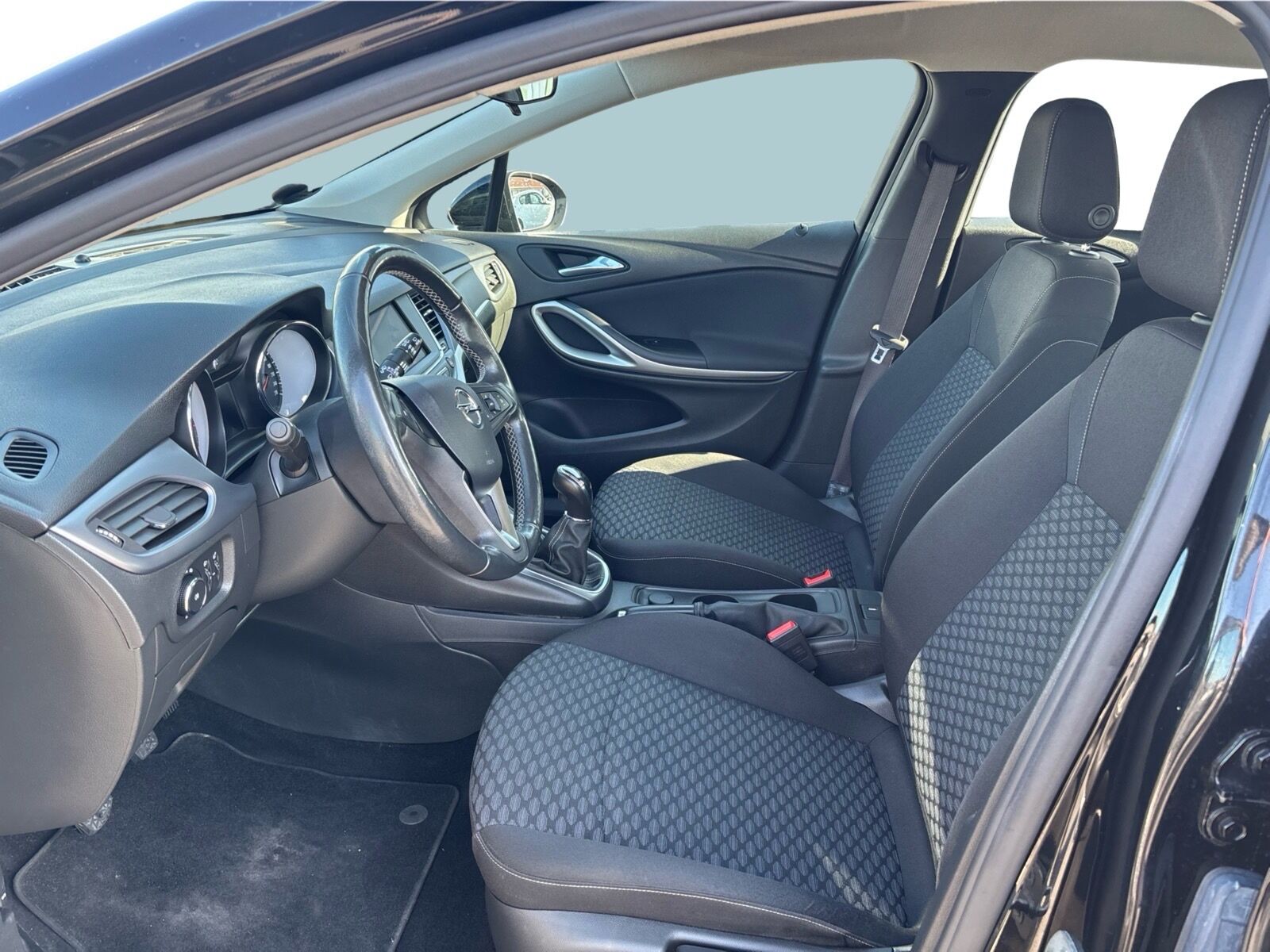 Billede af OPEL Astra Sports Tourer 1,2 Turbo Edition+ 110HK Stc