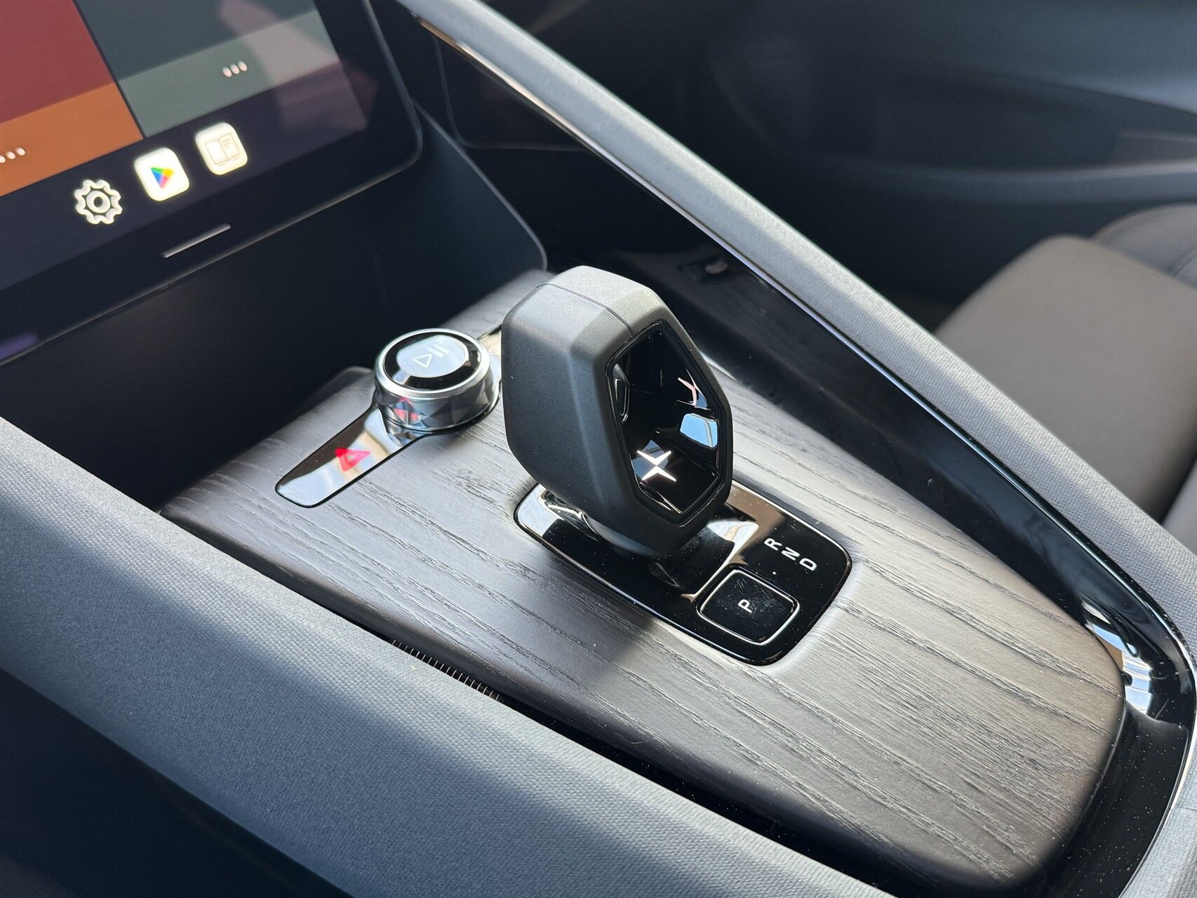 Billede af Polestar 2 EL LRSM Plus 299HK 5d Aut.