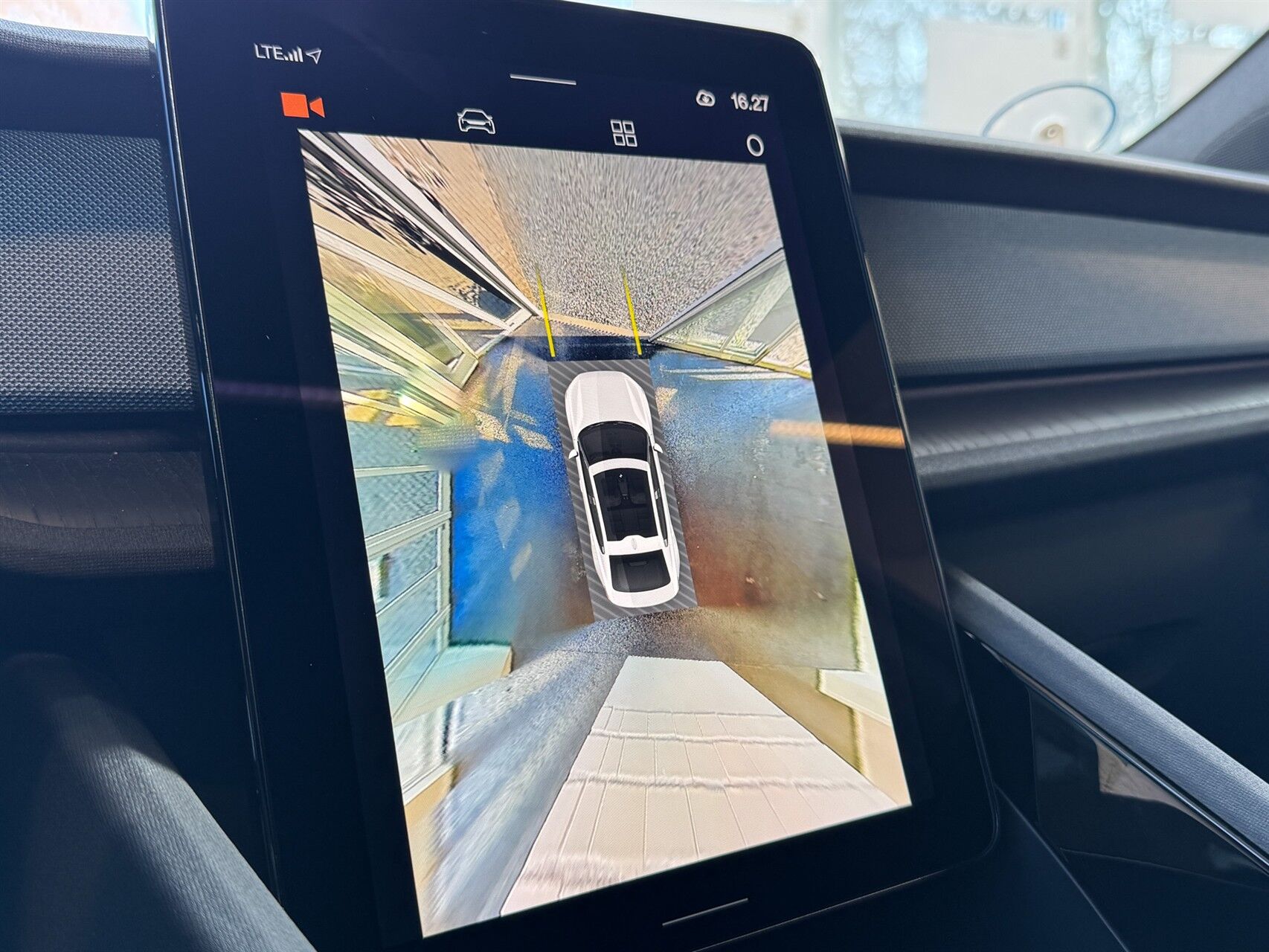 Billede af Polestar 2 EL LRSM Plus 299HK 5d Aut.