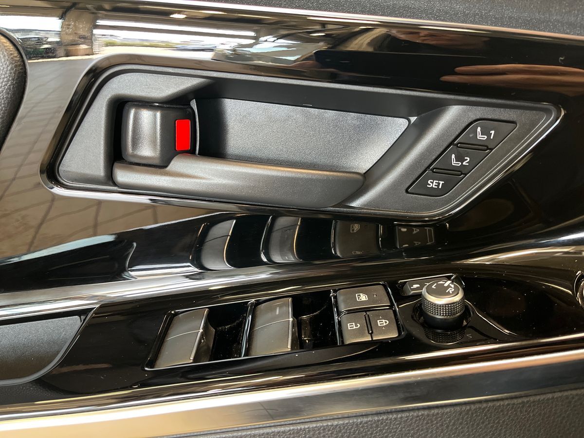 Billede af Toyota BZ4X EL Executive Premium Design 204HK 5d Aut. 