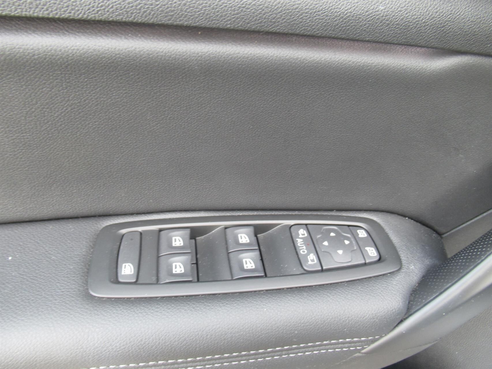 Billede af Renault Mégane Sport Tourer 1,3 Techno 140HK Stc 7g Aut.