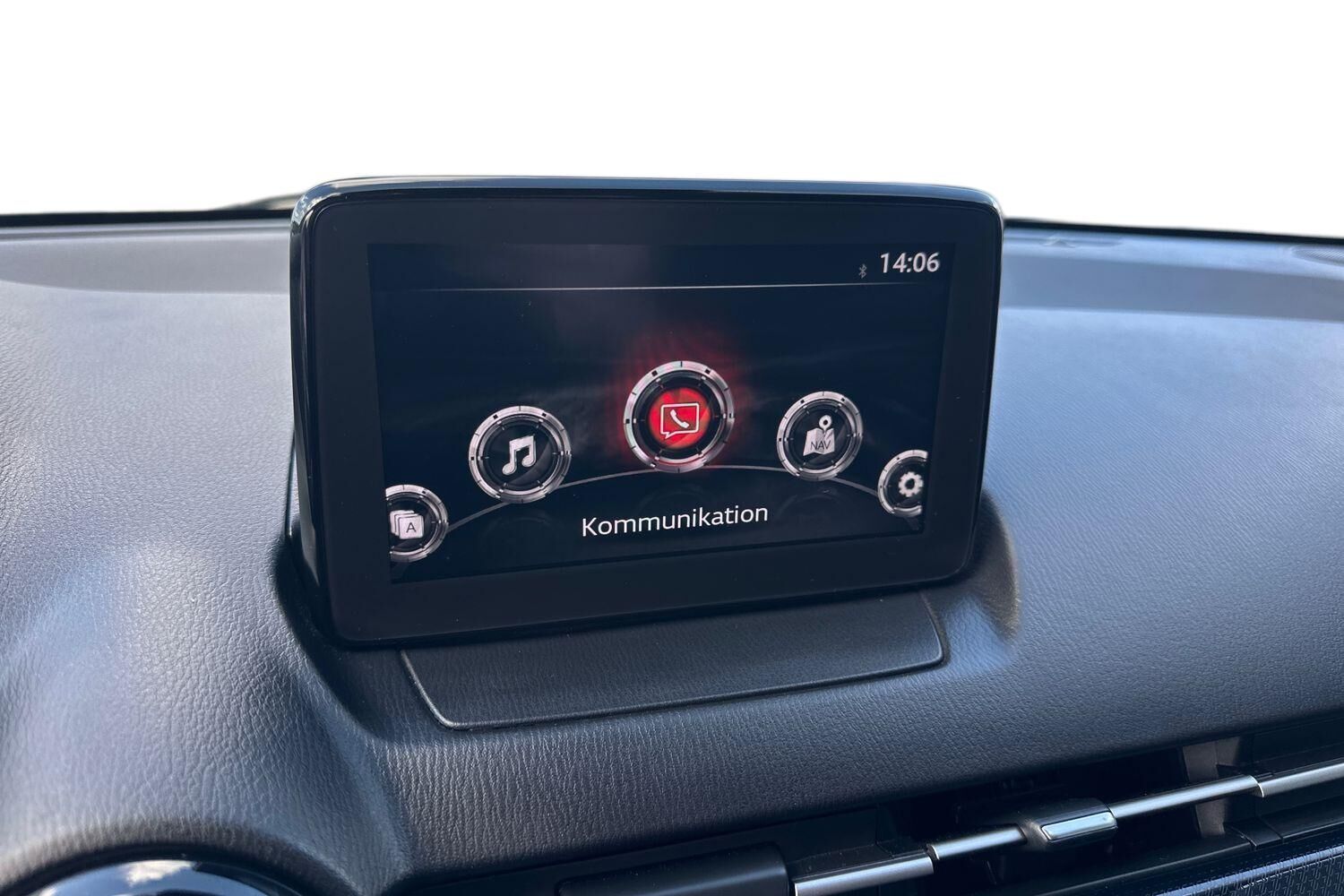 Billede af Mazda 2 1,5 Skyactiv-G Niseko 90HK 5d