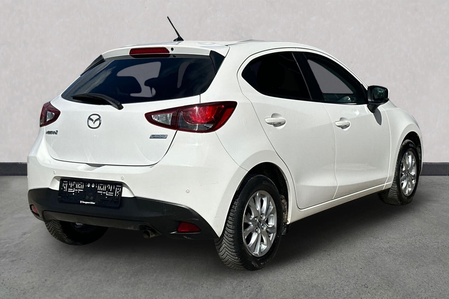 Billede af Mazda 2 1,5 Skyactiv-G Niseko 90HK 5d