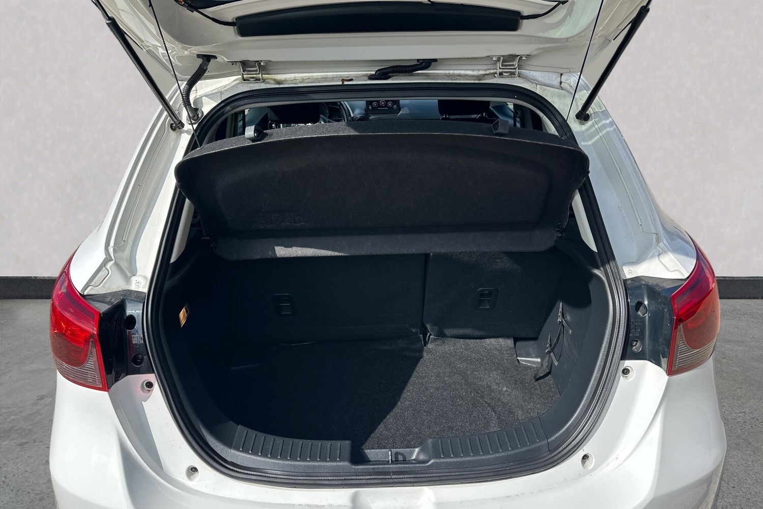 Billede af Mazda 2 1,5 Skyactiv-G Niseko 90HK 5d