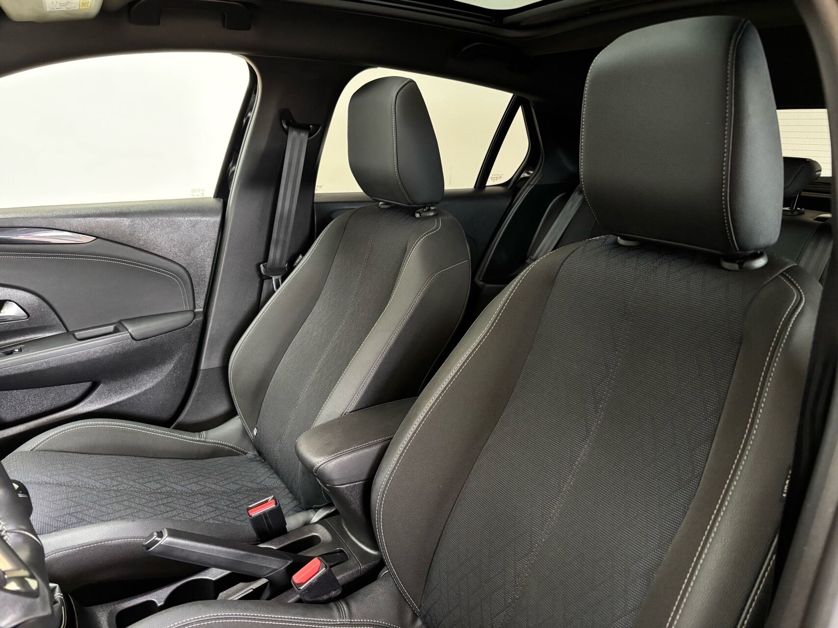 Billede af Opel Corsa 1,2 PureTech Sport 100HK 5d 6g