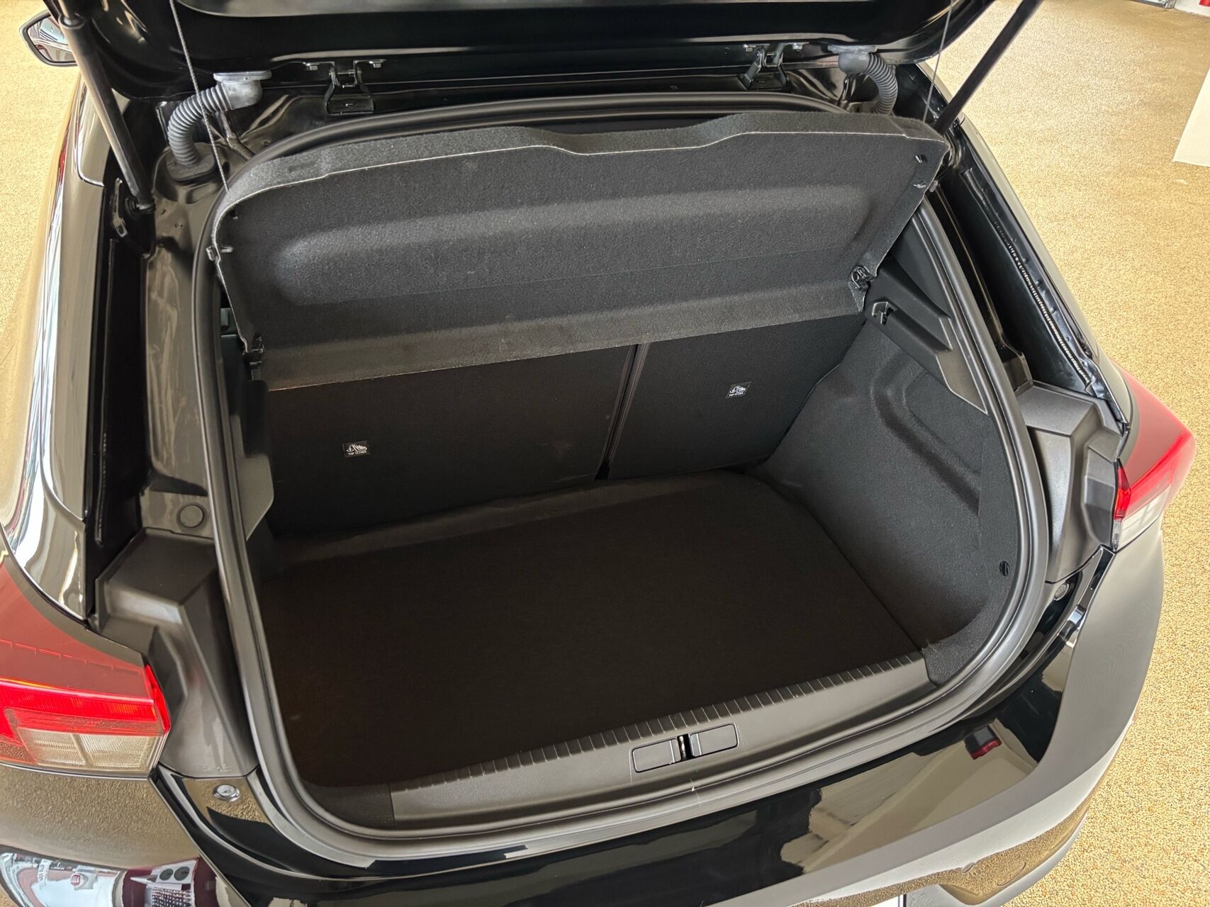 Billede af Opel Corsa 1,2 PureTech Sport 100HK 5d 6g