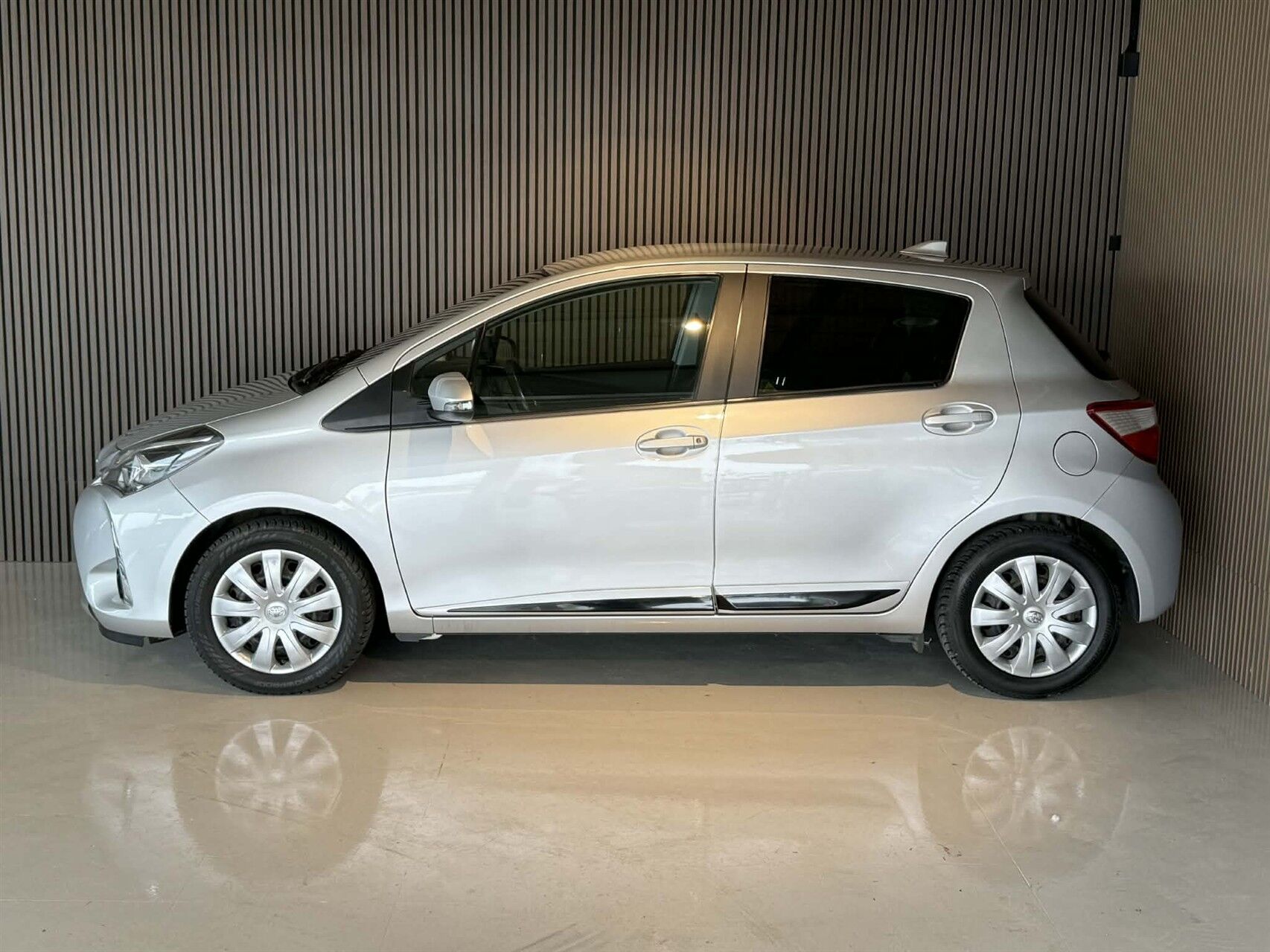 Billede af Toyota Yaris 1,0 VVT-I T3 72HK 5d