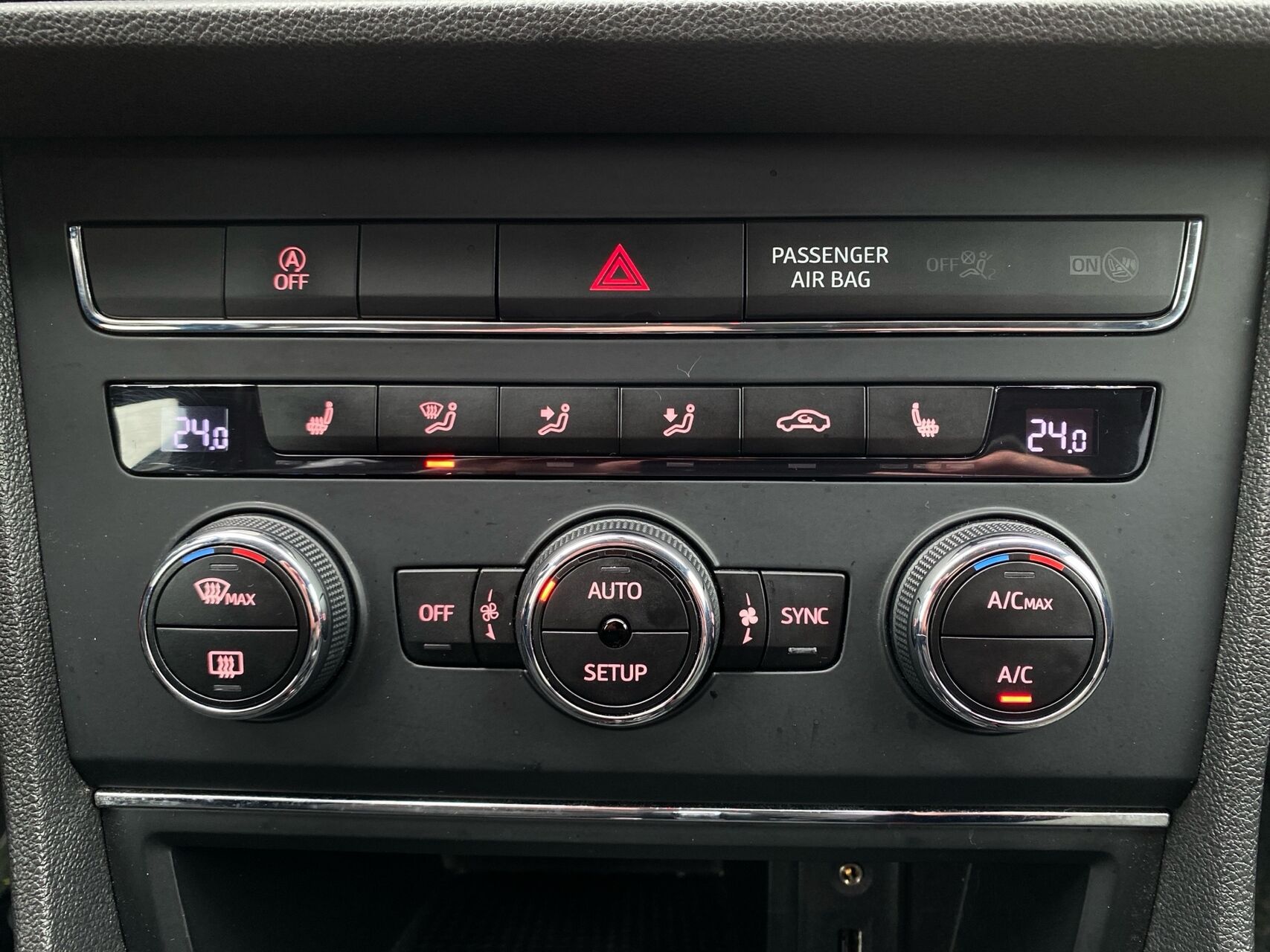 Billede af Seat Leon 1,6 TDI Style Start/Stop DSG 110HK 5d 7g Aut.