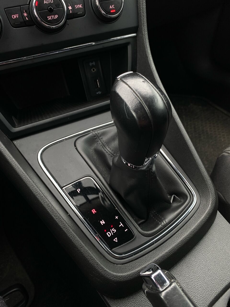 Billede af Seat Leon 1,6 TDI Style Start/Stop DSG 110HK 5d 7g Aut.