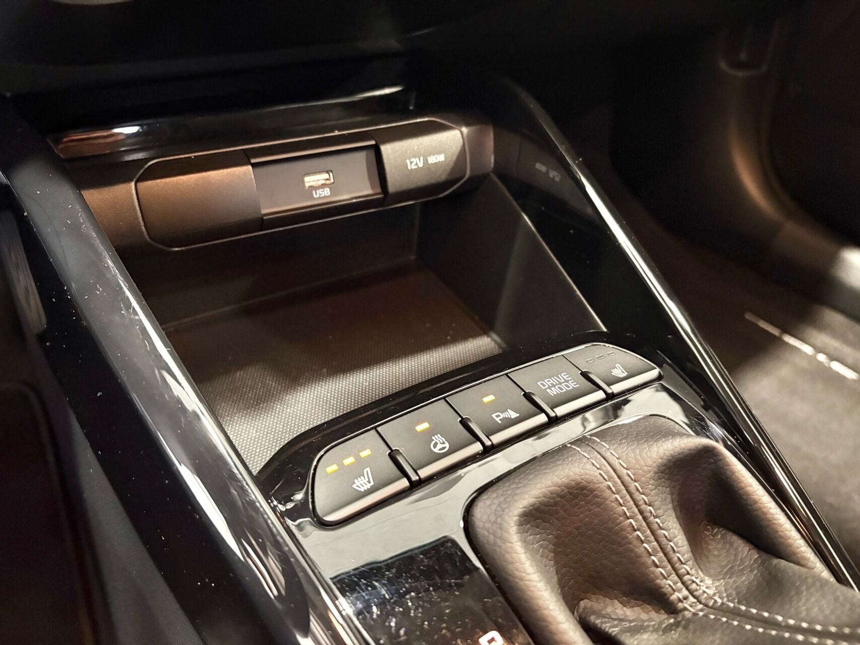 Billede af Kia Stonic 1,0 T-GDI Upgrade DCT 100HK 5d 7g Aut.