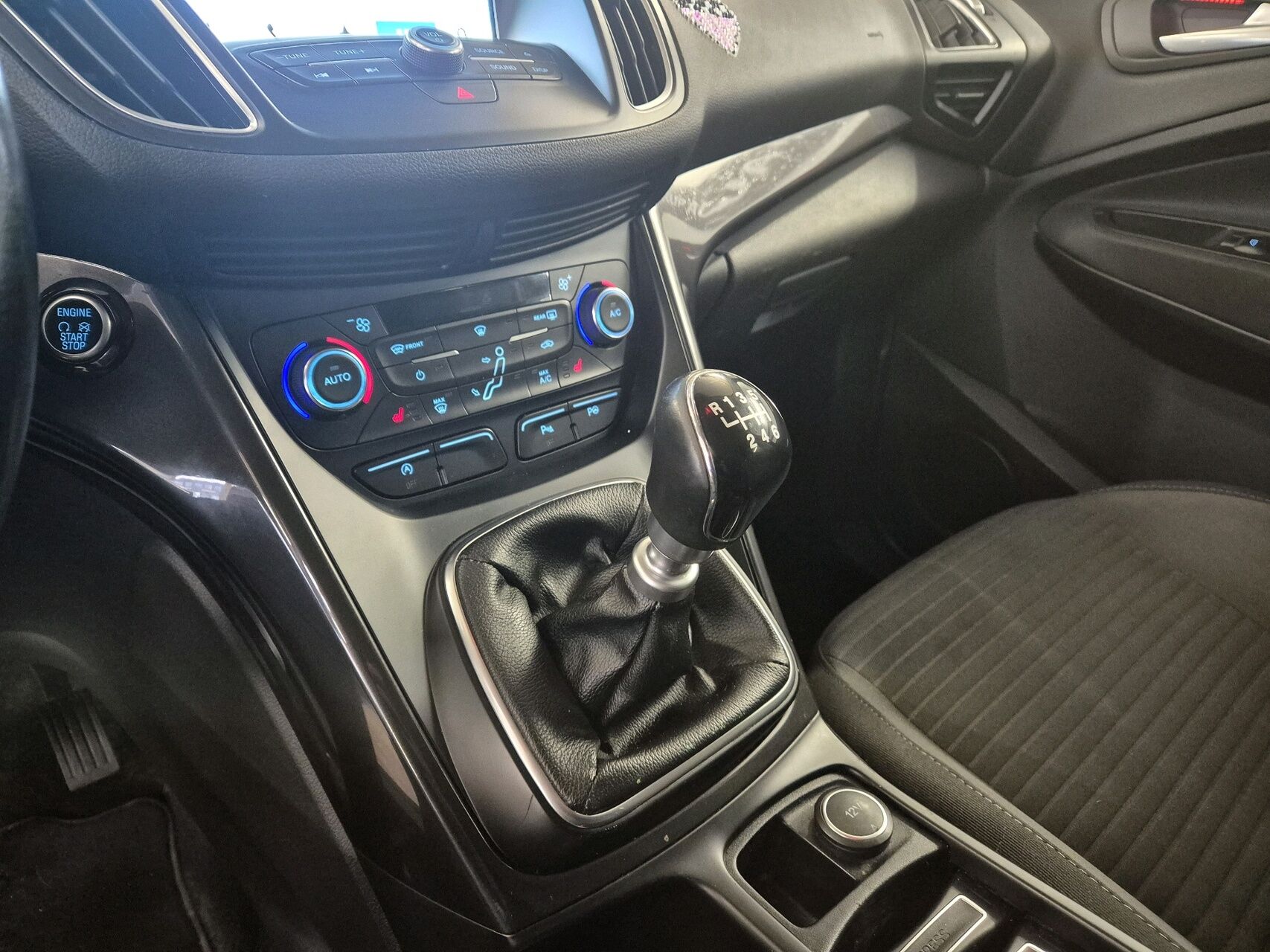 Billede af Ford C-MAX 1,5 TDCi Titanium 120HK 6g