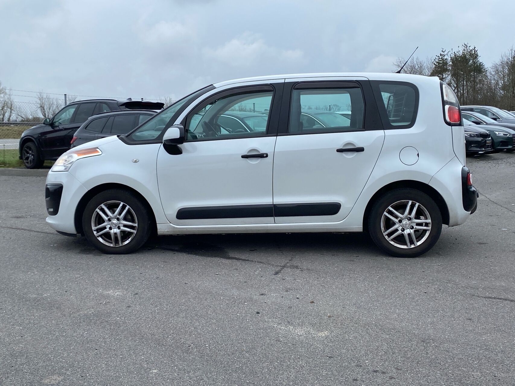 Billede af Citroën C3 Picasso 1,6 e-HDi Seduction E6G 90HK 6g Aut.