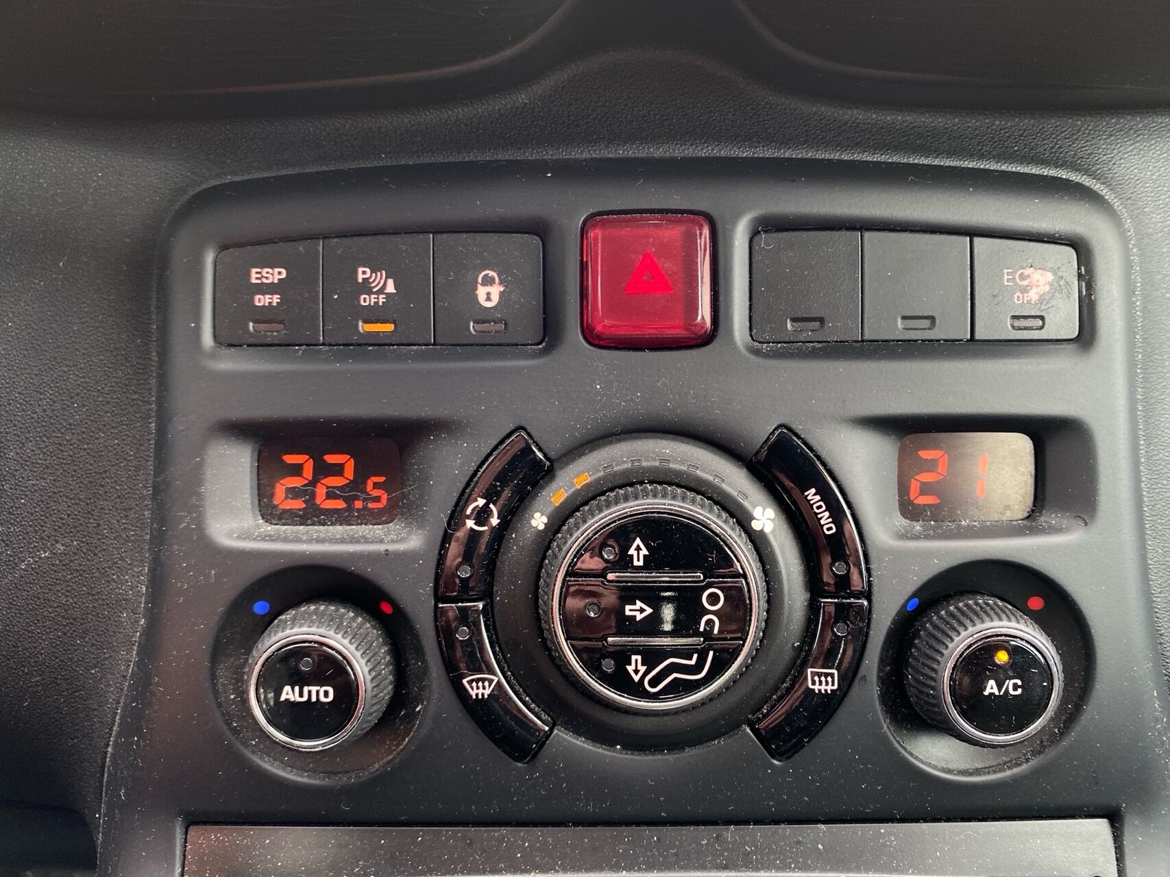 Billede af Citroën C3 Picasso 1,6 e-HDi Seduction E6G 90HK 6g Aut.